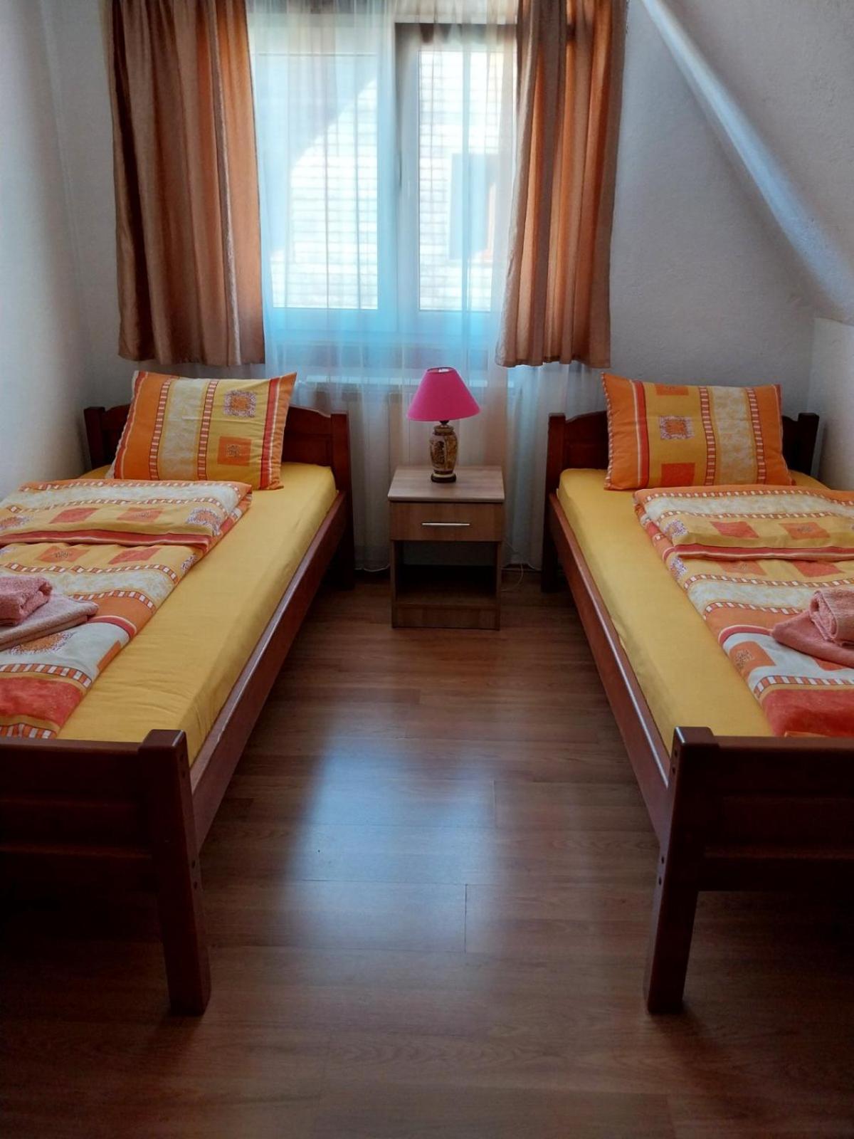 Žabljak Rent A House - "Laki"ヴィラ エクステリア 写真